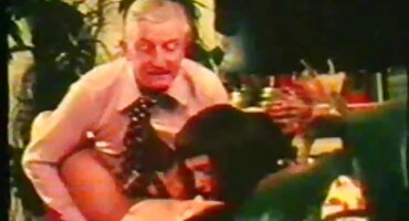 sex hentai truyện Al Kent sia kent được fucked bởi một chàng trai da đen nam nhi trong ass cho một cơ hội để liếm âm hộ mịn phim ses màng của cô.